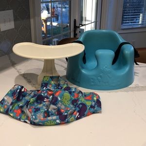 Aqua Infant Bumbo seat with tray and cover